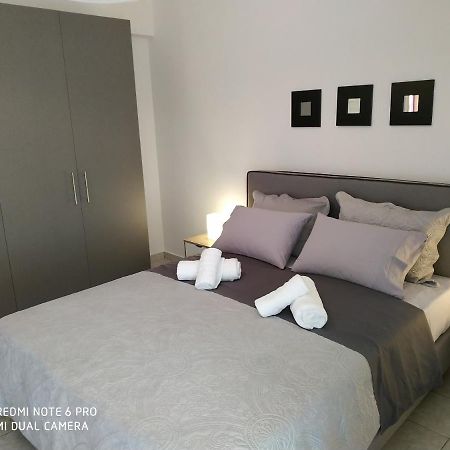 Cosi Apartment Paralia Dionysiou Exterior foto